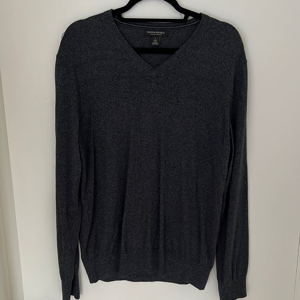 Banana Republic V Neck Sweater